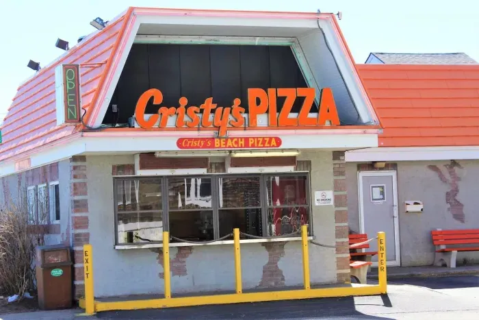 Cristy's Beach Pizza