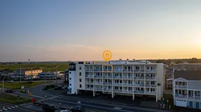 Aerial view of Hampton tides. This is a top floor unit with elevator access. This unit is handicap accessible.