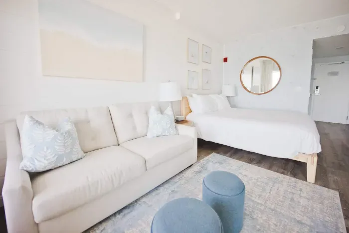 The pullout sofa is a double size. It is best suited for kids, clean linens provided. Queen bed with clean linens provided as well