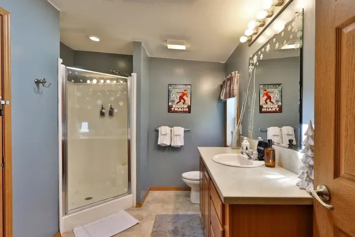 Ensuite Private Bathroom