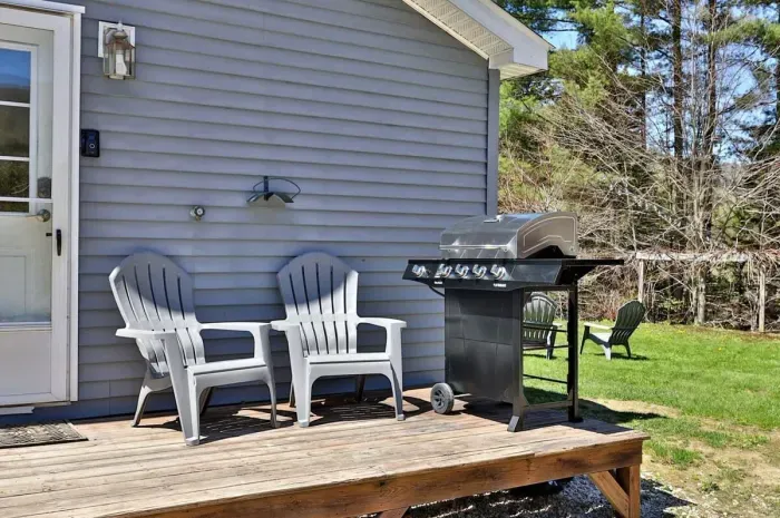 Grill away (propane provided) or sit back and enjoy the view of the Blueberry Ledge