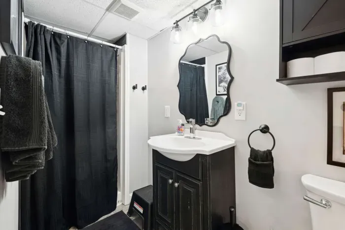 Full bathroom with stand-up shower located on the ground floor. Clean towels provided!