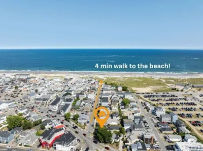 Just 4 minutes walking to the beach! This house is on the island section of Hampton Beach. No need to cross Ocean Boulevard.