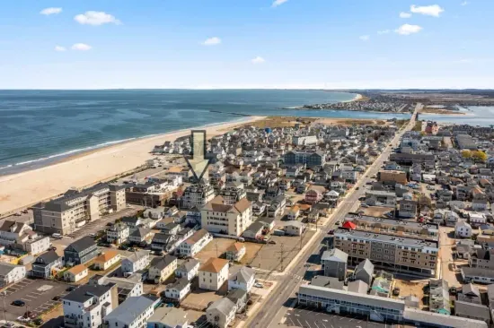 Aerial view of our condo, just steps to the beach, boardwalk and top attractions.