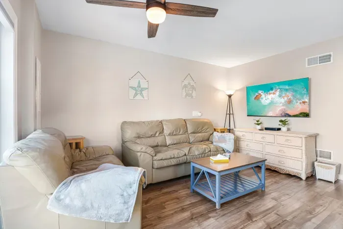 Living room with Queen sleeper and smart tv