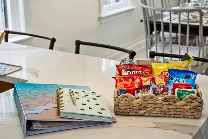 Complementary snack basket for every guest!