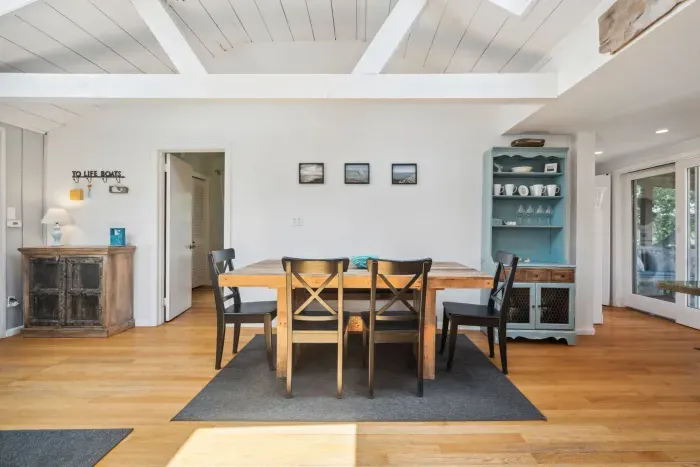 6-person dining table