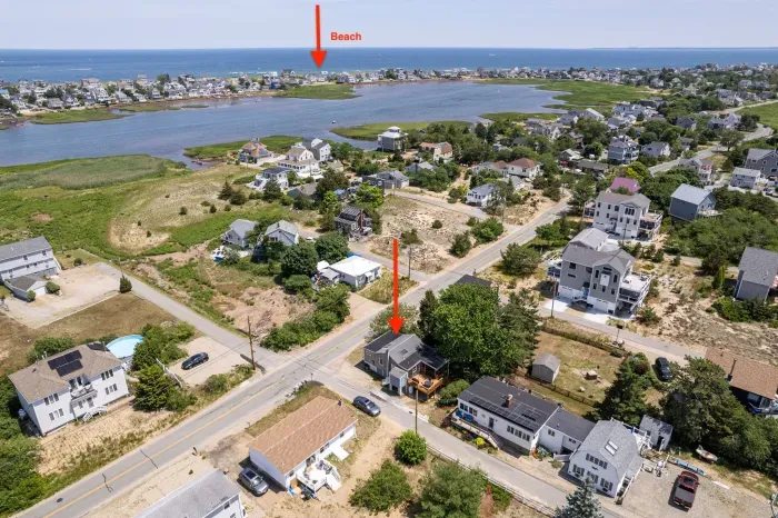 Aerial views - minutes to the beach!