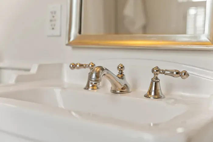 Second floor full bathroom with shower tub