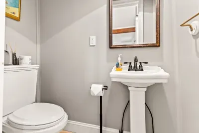 1st floor half bathroom