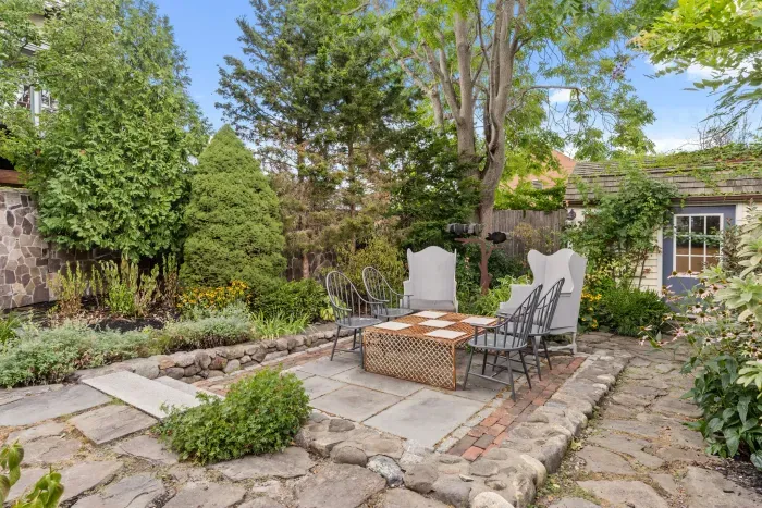 Private & peaceful garden area, detached bunk house with 1 twin bed, and deck attached to main house with gas grill