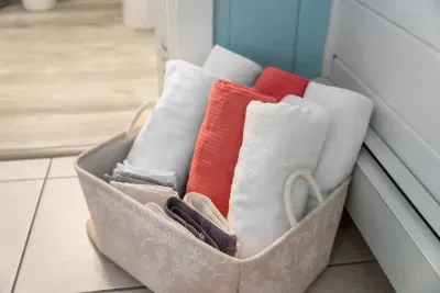 Clean towels and  linens provided for all  guests