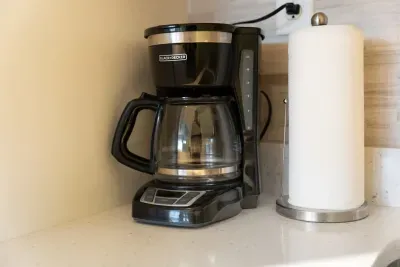 Drip coffee maker
