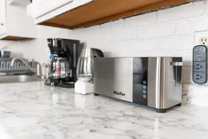 coffee makers & toaster