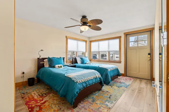 🛏️ Namaste Bedroom 1 – Bright and welcoming with two twin beds, colorful décor, and plenty of natural light. Perfect for kids, friends, or extra guests looking for a cozy retreat. Clean linens provided.