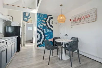 Fully equipped and updated kitchen (no dishwasher) with 4-person dining table