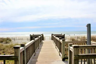 Public Beach access 1/2 block from condo