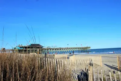 Popular Pier 14