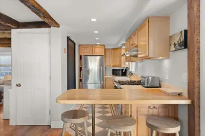 Fully equipped and stocked kitchen.
