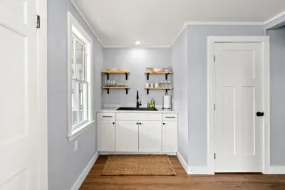 Top unit: renovated kitchen, fully stocked with cookware and, all new appliances