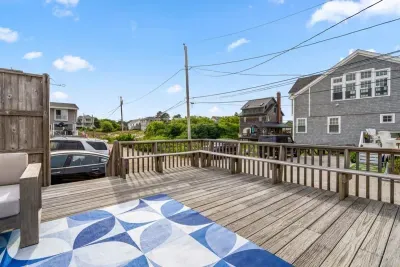 Large private back deck with gas grill