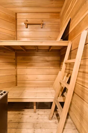 The sauna! Please no water on the rocks - this is a dry sauna.