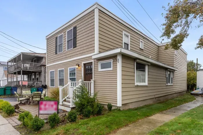 Welcome to Dover Ave Dunes