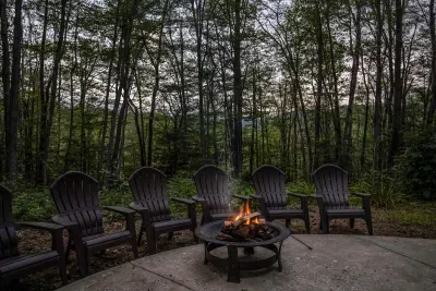 The outdoor firepit area! Please bring your own firewood