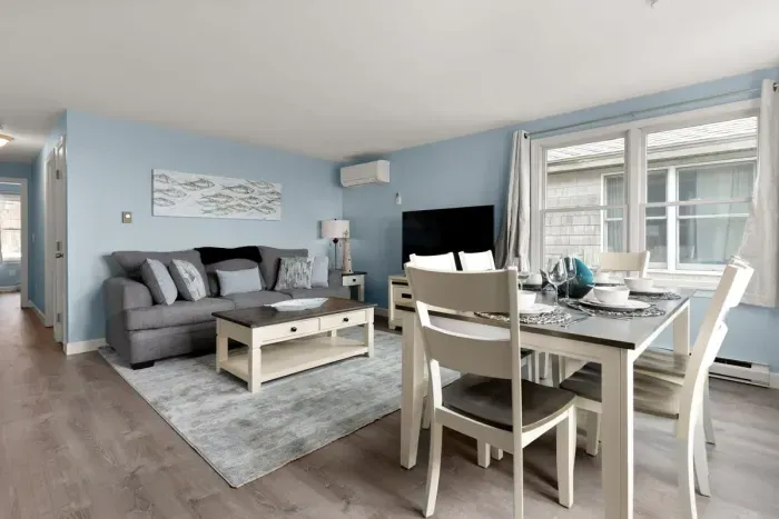 Fully equipped open kitchen and living room (with sleeper sofa), strong WiFi and smart TV