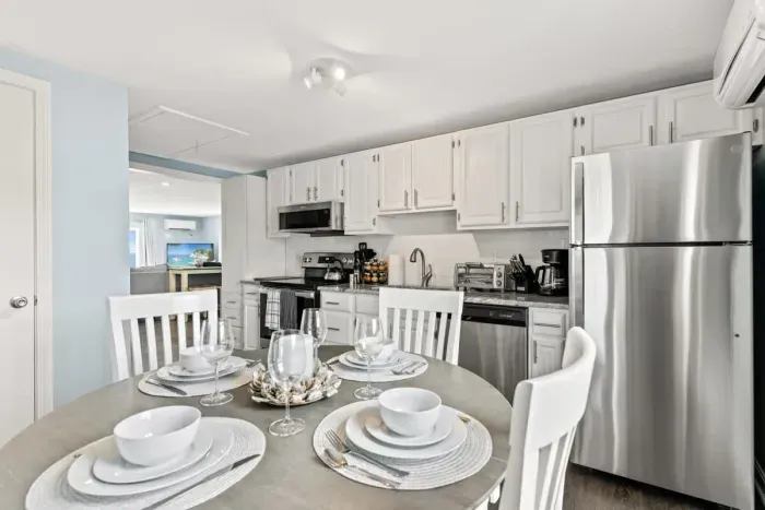 Fully equipped kitchen