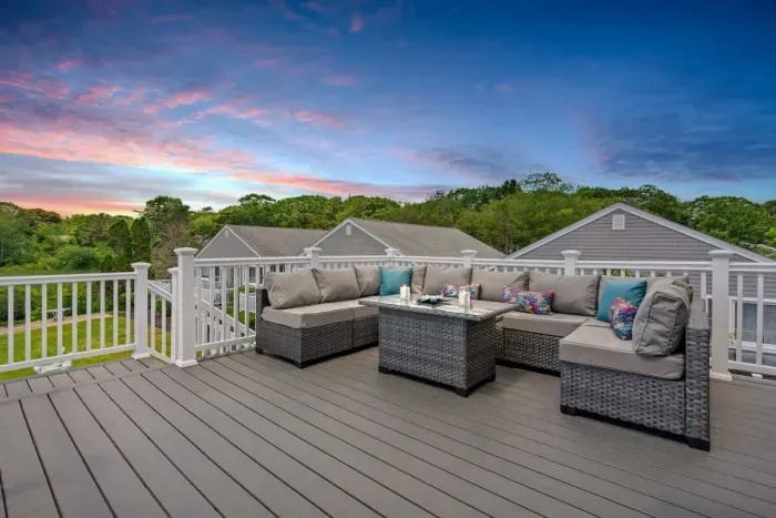Large private deck off the living room over looking the ocean