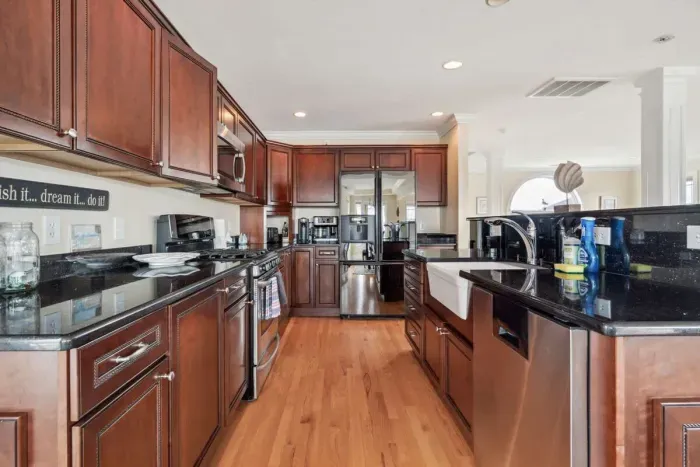 Fully equipped kitchen with updated appliances