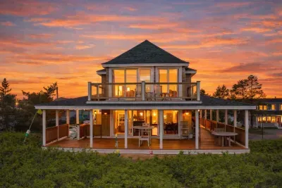 2 levels of private decks overlooking the Atlantic Ocean
