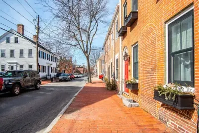 Front, street-side entrance of the property, just steps from the State Street.