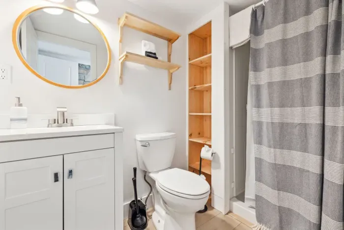 Fully renovated bathroom with full redesign! Clean towels provided for all guests! Stand up shower 