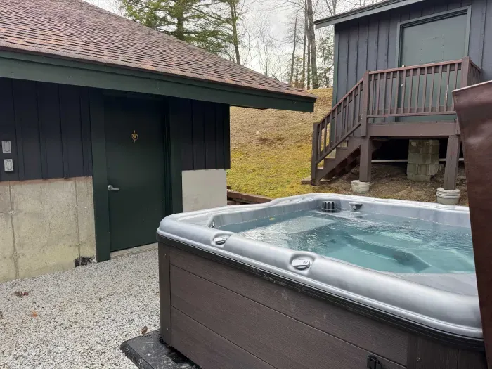 Keep your feet clean with this entrance right near the hot tub!