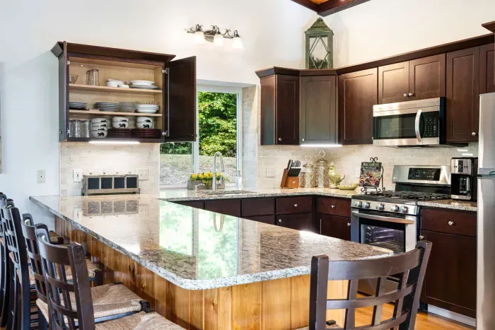 This fully equipped kitchen is stocked with the cooking essentials. The 6 barstools are great for those morning breakfast feasts before skiing!