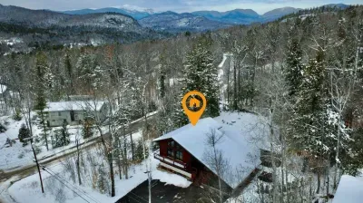 This home is located in an amazing chalet neighborhood nestled in the heart of the White Mountains!