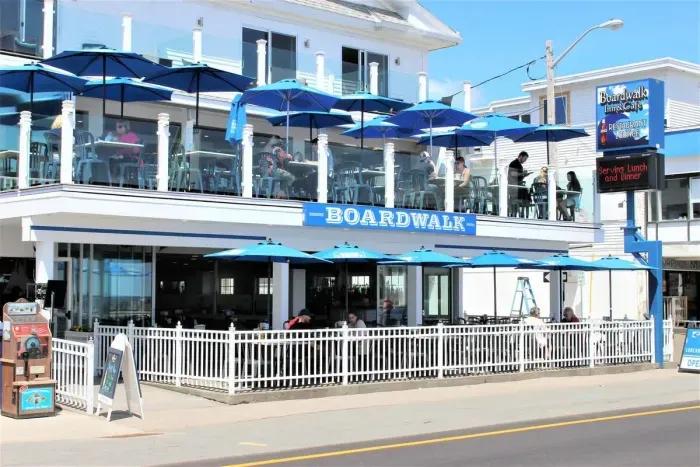 Boardwalk Cafe & Pub
