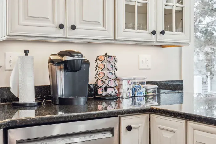 Newly renovated, fully equipped, kitchen with coffee provided! 