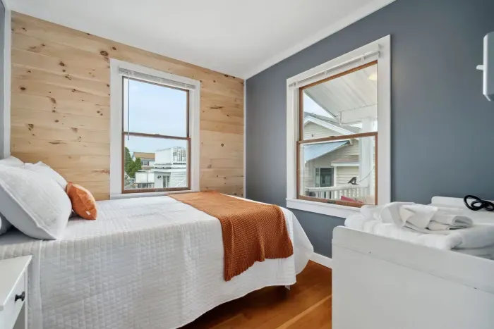 Bedroom #1 with double bed