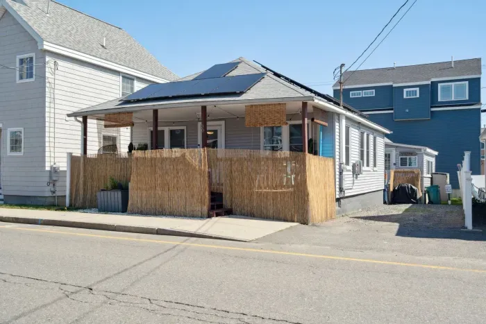 Welcome to Pat's Porch