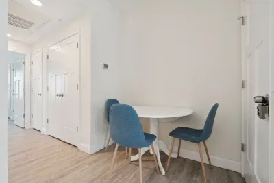 3-seater dining table off of kitchen