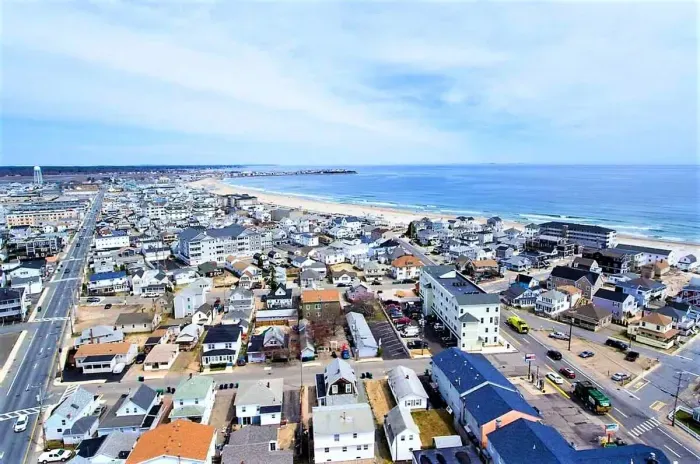 Hampton Beach aerial view