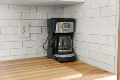 Drip coffee maker