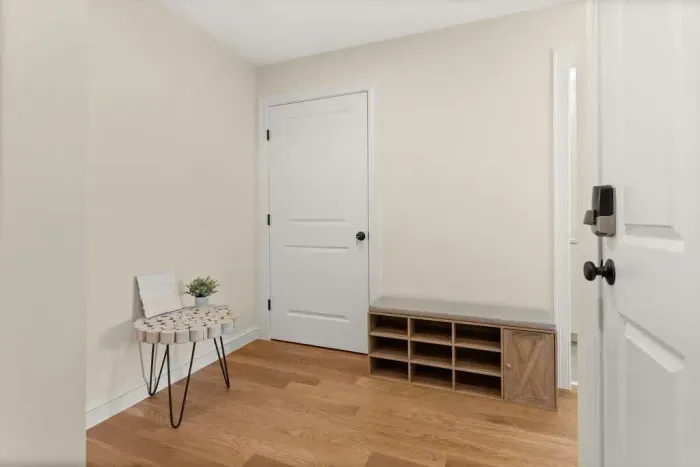 Ground level entrance/foyer with access to the garage