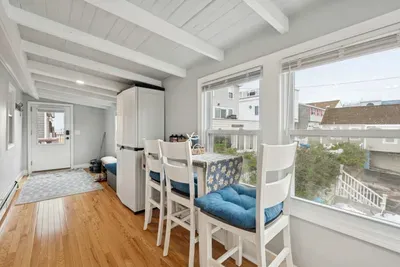 Breakfast nook and dining area