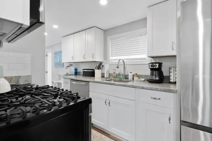 Fully equipped kitchen