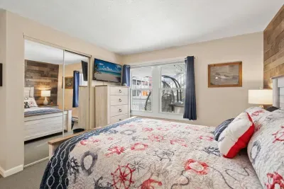The Primary bedroom! Queen bed with a smart TV! Clean linens are provided