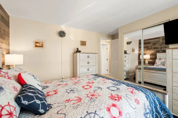 The Primary bedroom! Queen bed with a smart TV! Clean linens are provided